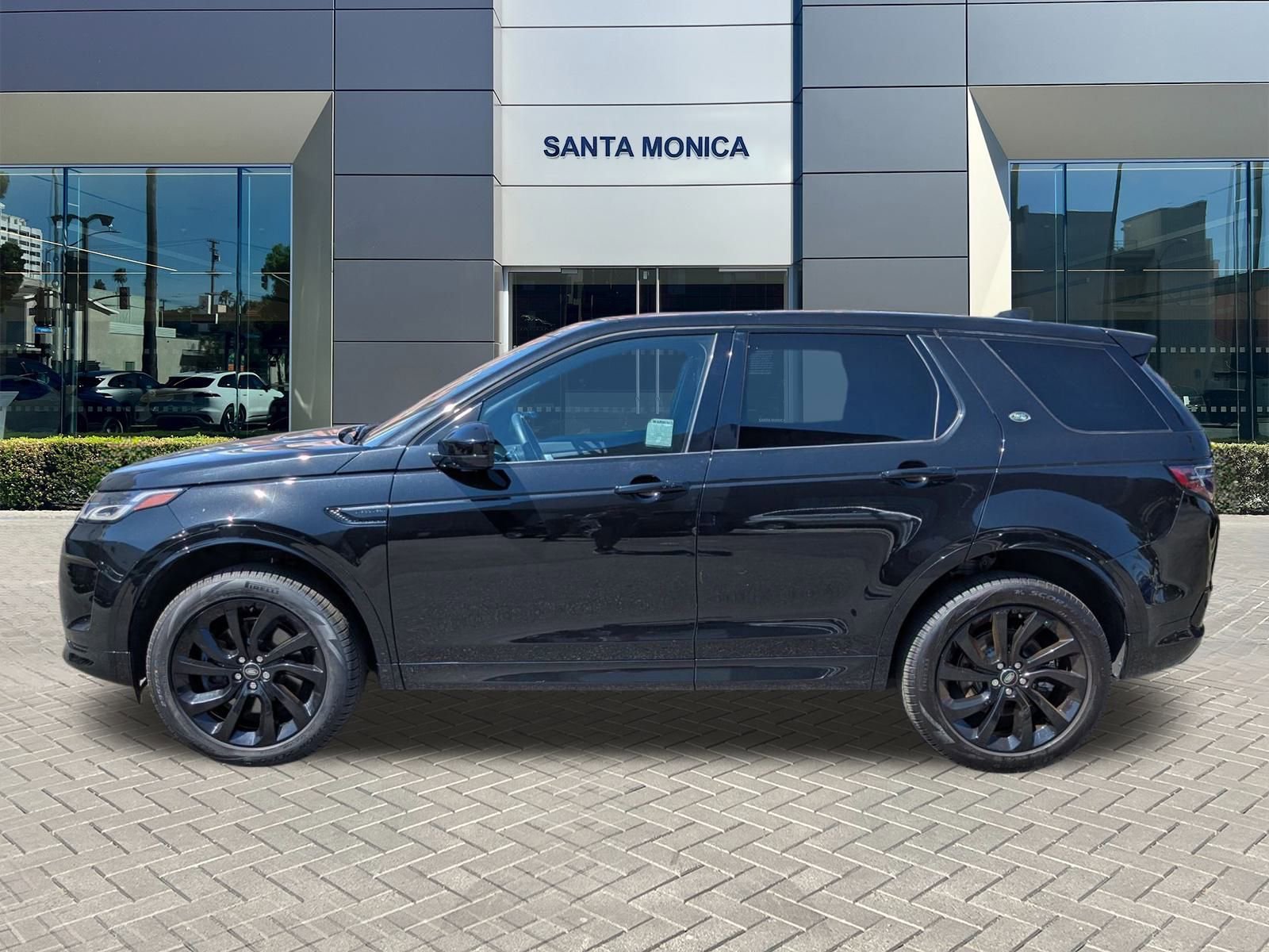 2023 Land Rover Discovery Sport SE R-Dynamic photo 7