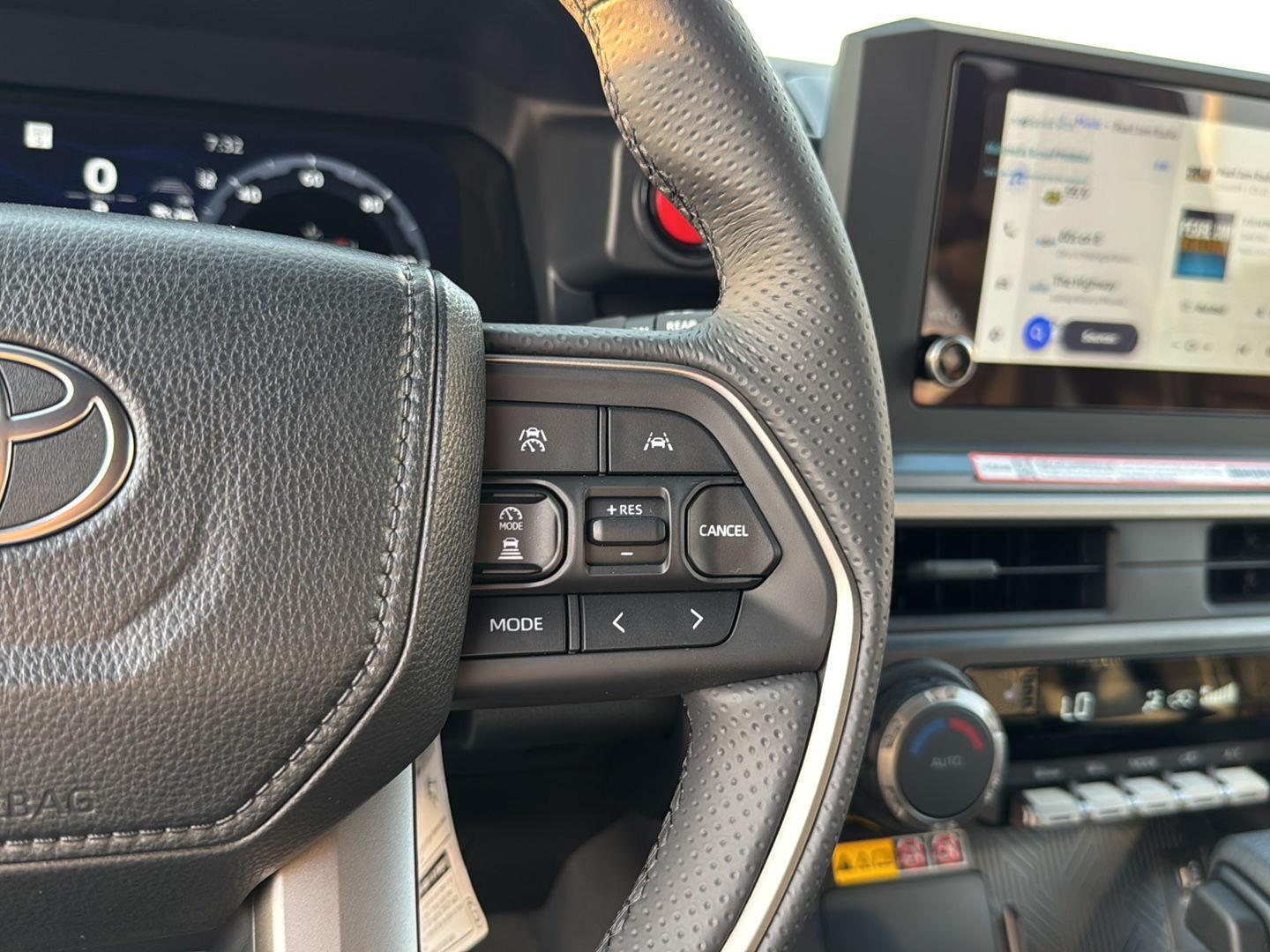 2025 Toyota 4Runner TRD Off-Road photo 17