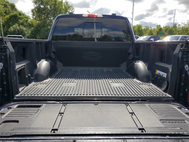 2023 Ford F-150 Limited photo 7
