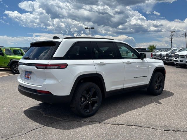 2025 Jeep Grand Cherokee Altitude X photo 5