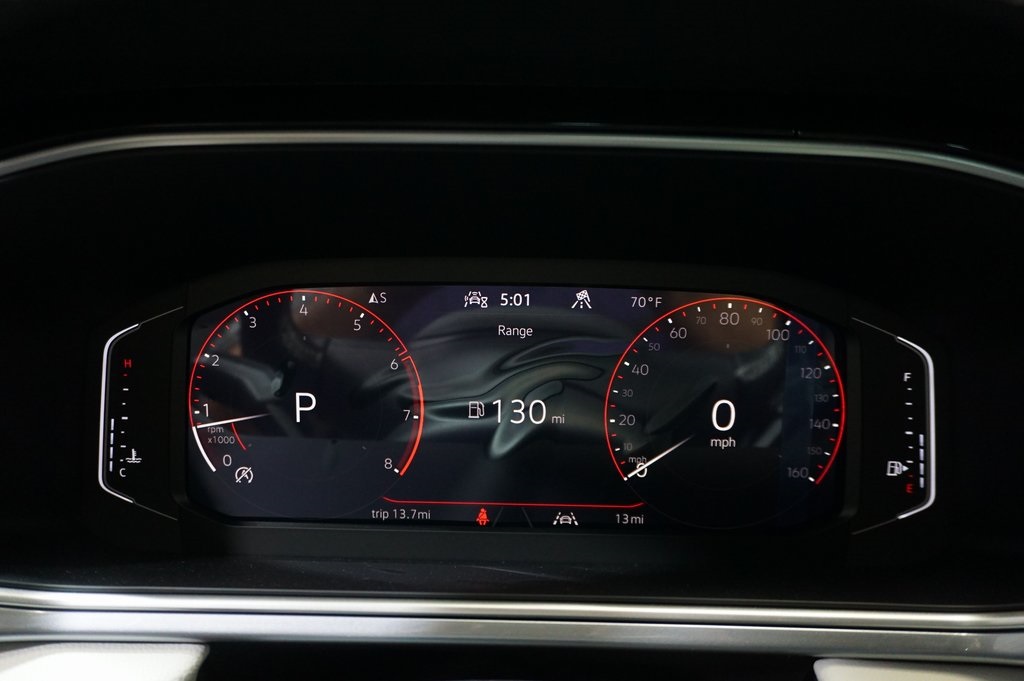2025 Volkswagen Taos SEL photo 19