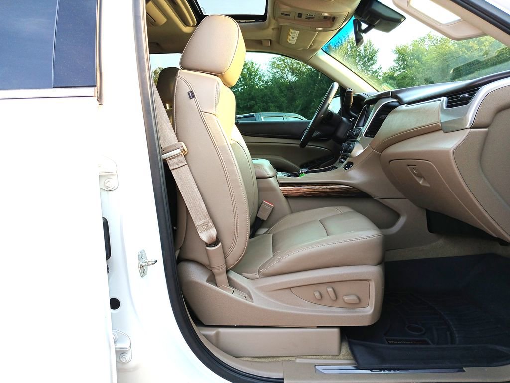 2016 Gmc Yukon SLT photo 29