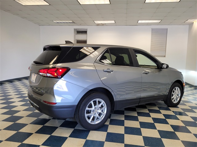 2023 Chevrolet Equinox LT photo 11
