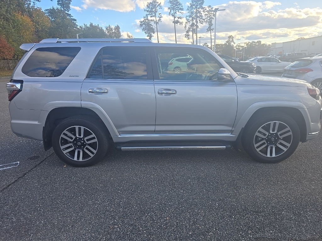 2021 Toyota 4Runner Limited photo 4