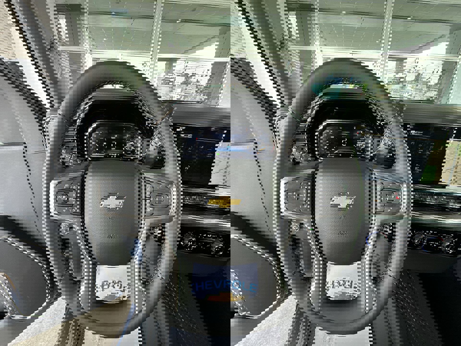 2025 Chevrolet Silverado 3500HD LT photo 11