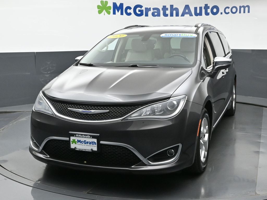 2020 Chrysler Pacifica Limited photo 2