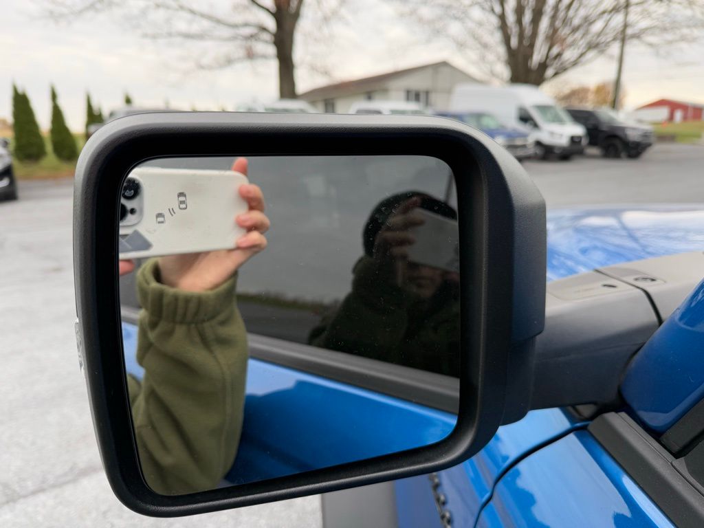 2024 Ford Bronco Badlands photo 4