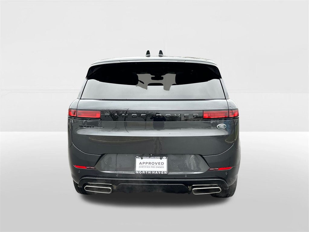 2023 Land Rover Range Rover Sport SE photo 3