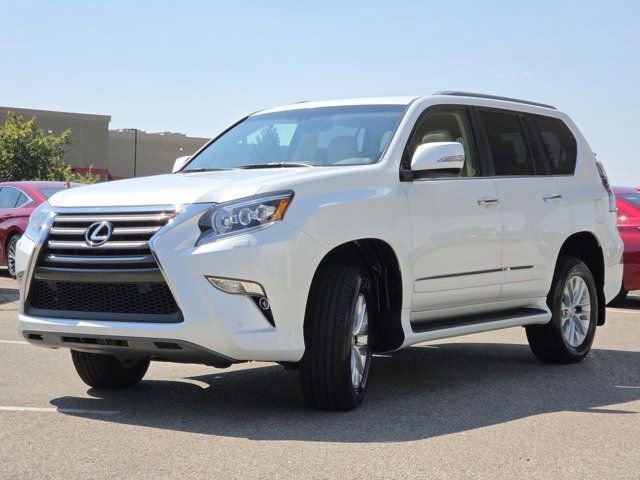 2019 Lexus GX 460 photo 16