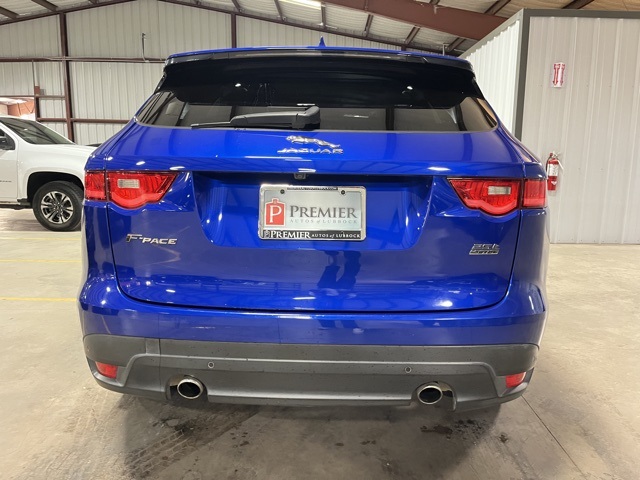 2018 Jaguar F-PACE Premium photo 3