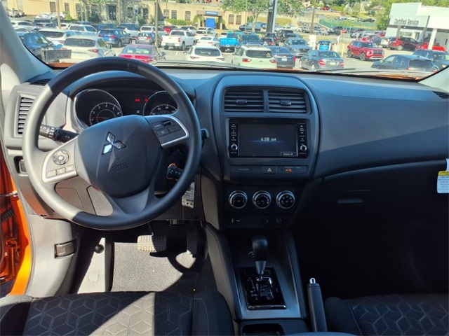 2025 Mitsubishi Outlander Sport ES SE LE photo 3