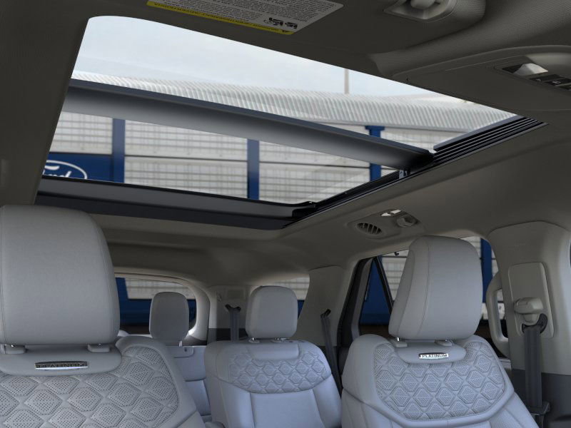 2025 Ford Explorer Platinum photo 20