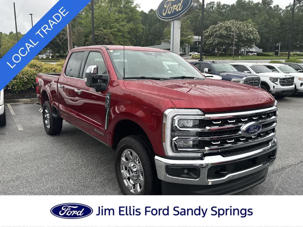 2025 Ford F-250 Super Duty Lariat's photo