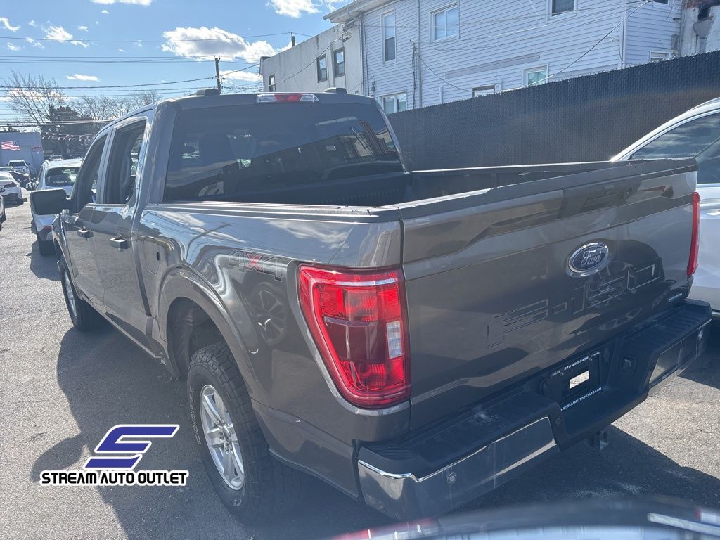 2023 Ford F-150 XLT photo 4