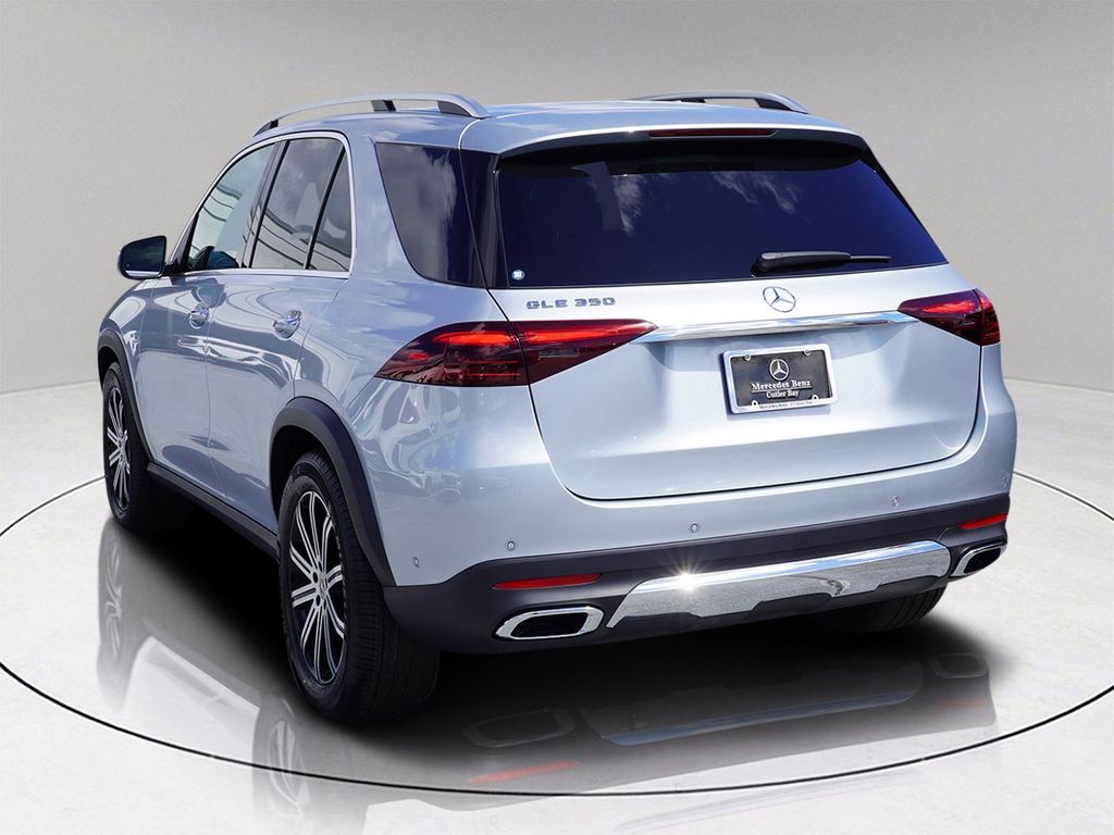 2026 Mercedes Benz GLE 350 photo 3