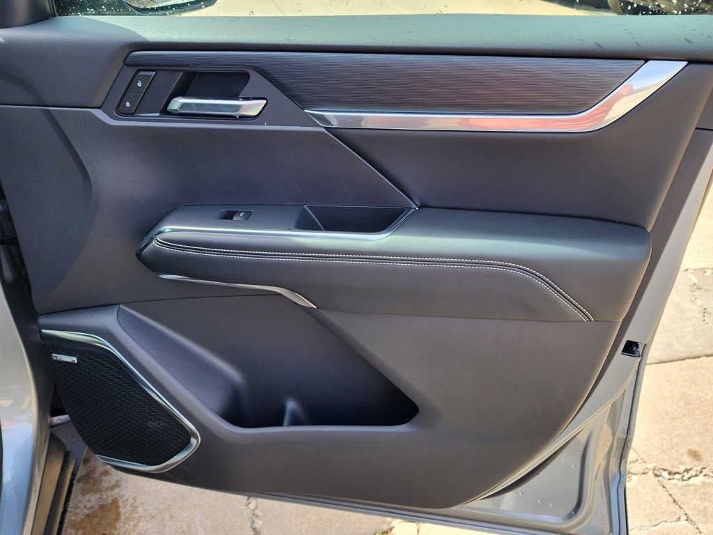 2025 Gmc Acadia Elevation photo 38