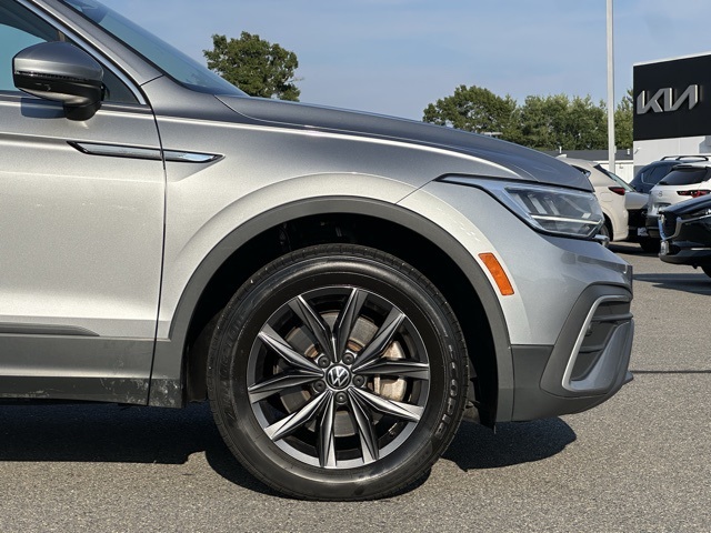 2022 Volkswagen Tiguan SE photo 21