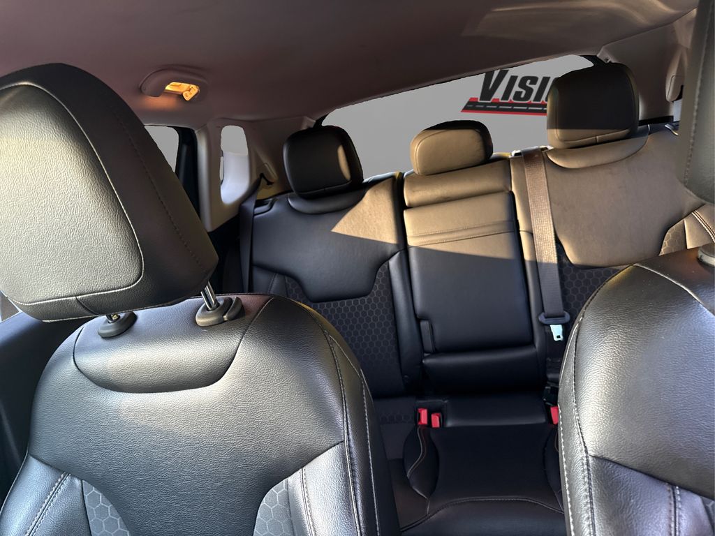2018 Jeep Compass Latitude photo 15