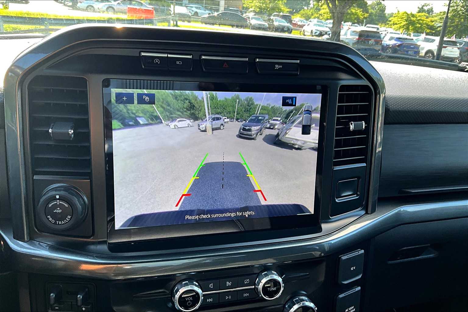 2023 Ford F-150 XLT photo 24