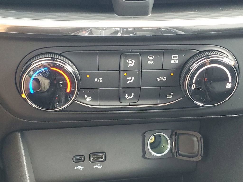 2026 Buick Encore Preferred photo 30