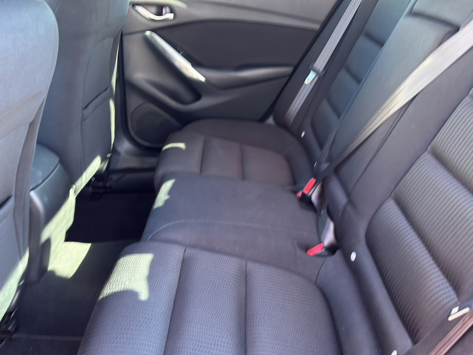 2017 Mazda Mazda6 Sport photo 4