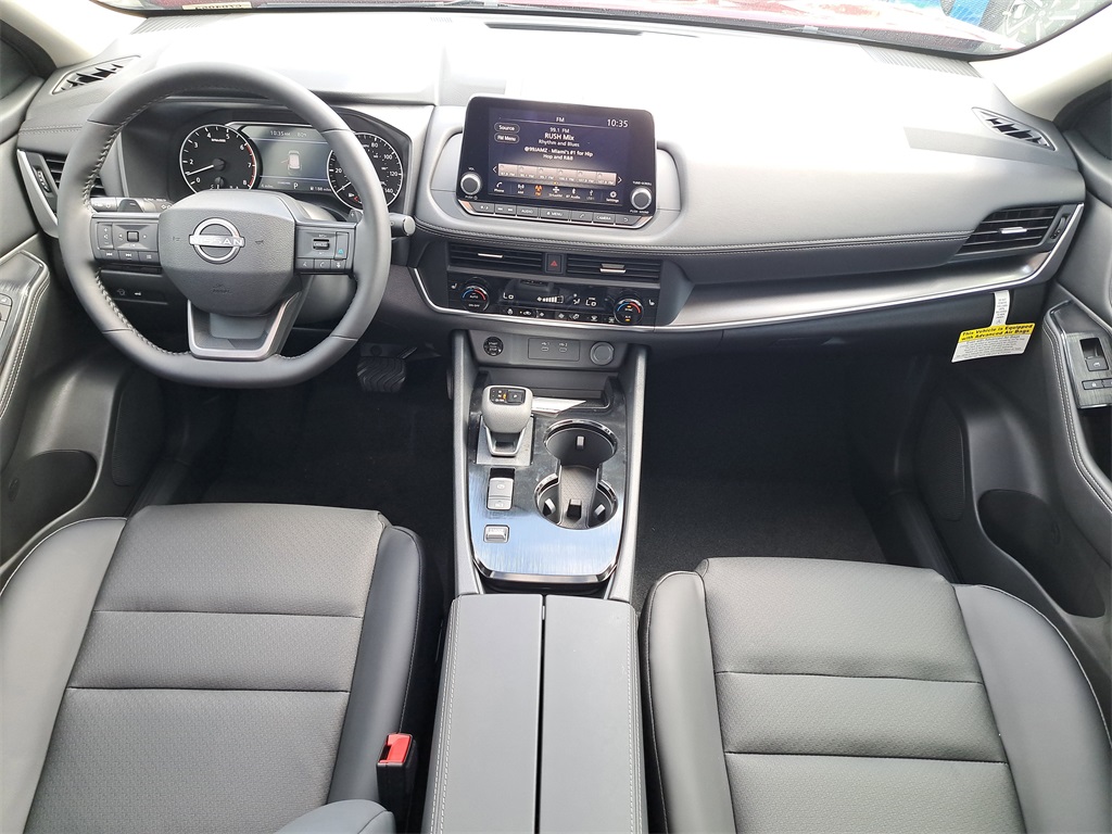 2026 Nissan Rogue SV photo 16