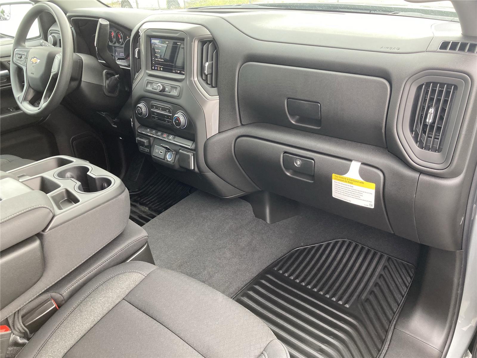 2026 Chevrolet Silverado 1500 Custom photo 32