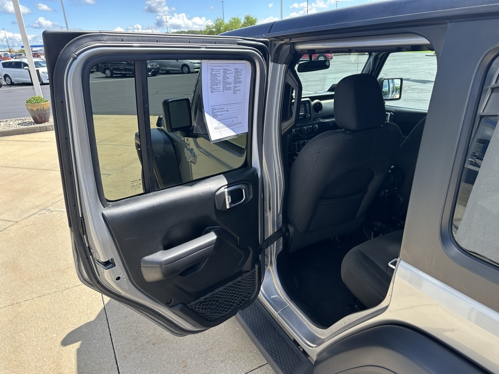 2018 Jeep Wrangler Unlimited Sport S photo 11