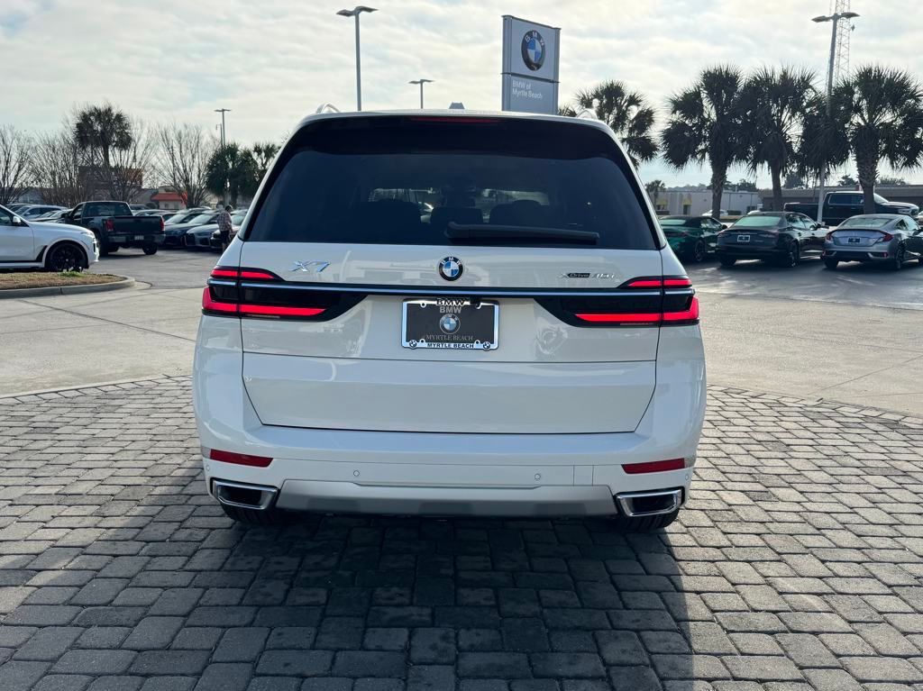 2025 Bmw X7 xDrive40i photo 3