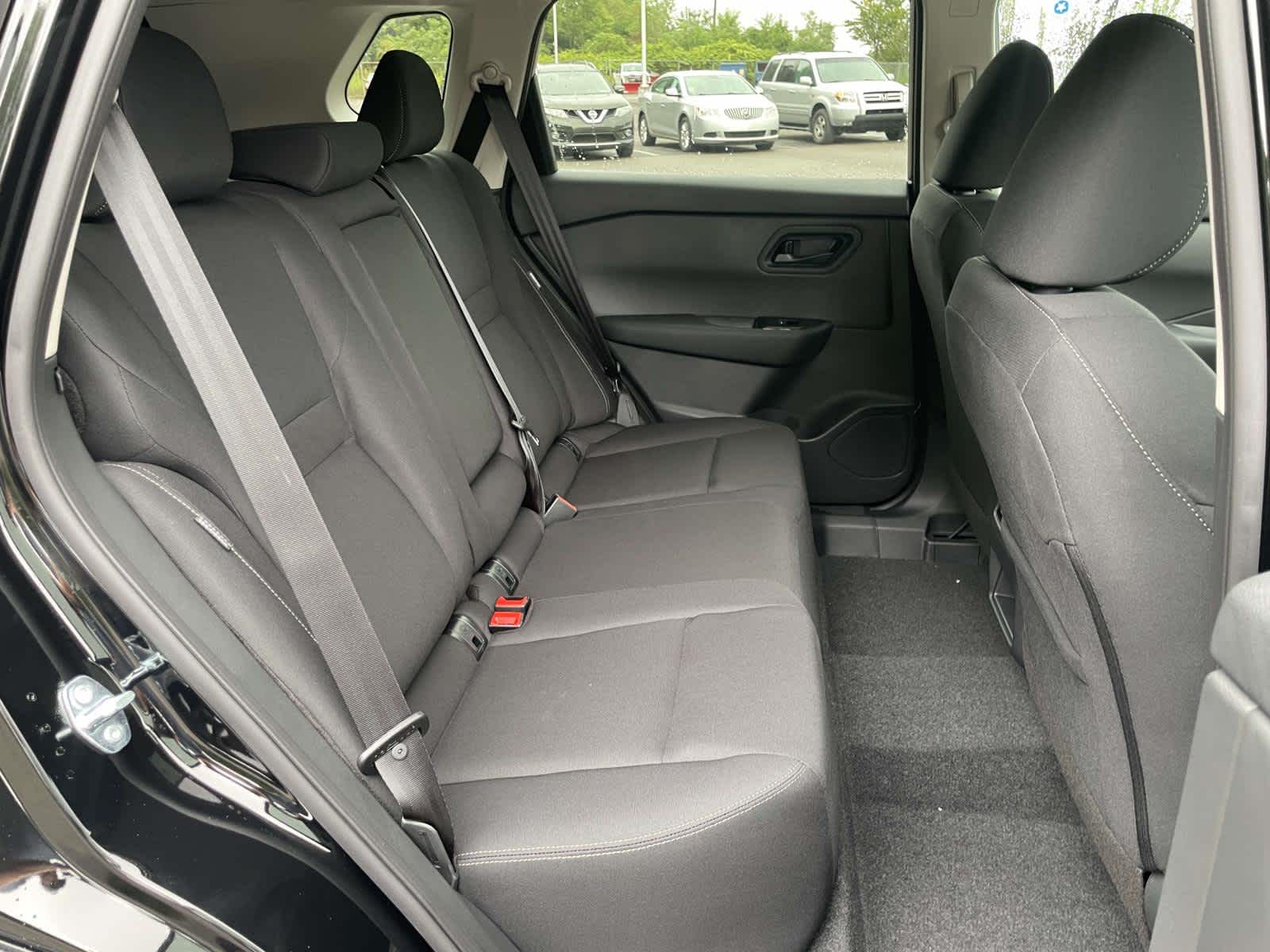 2026 Nissan Rogue S photo 11