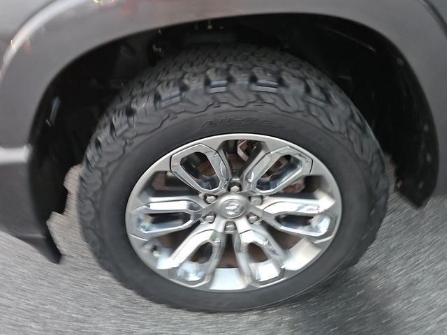 2022 Ram 1500 Laramie photo 23