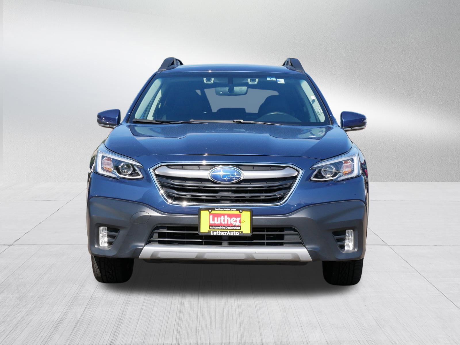 Used 2021 Subaru Outback Limited with VIN 4S4BTAMC3M3130431 for sale in Vadnais Heights, Minnesota