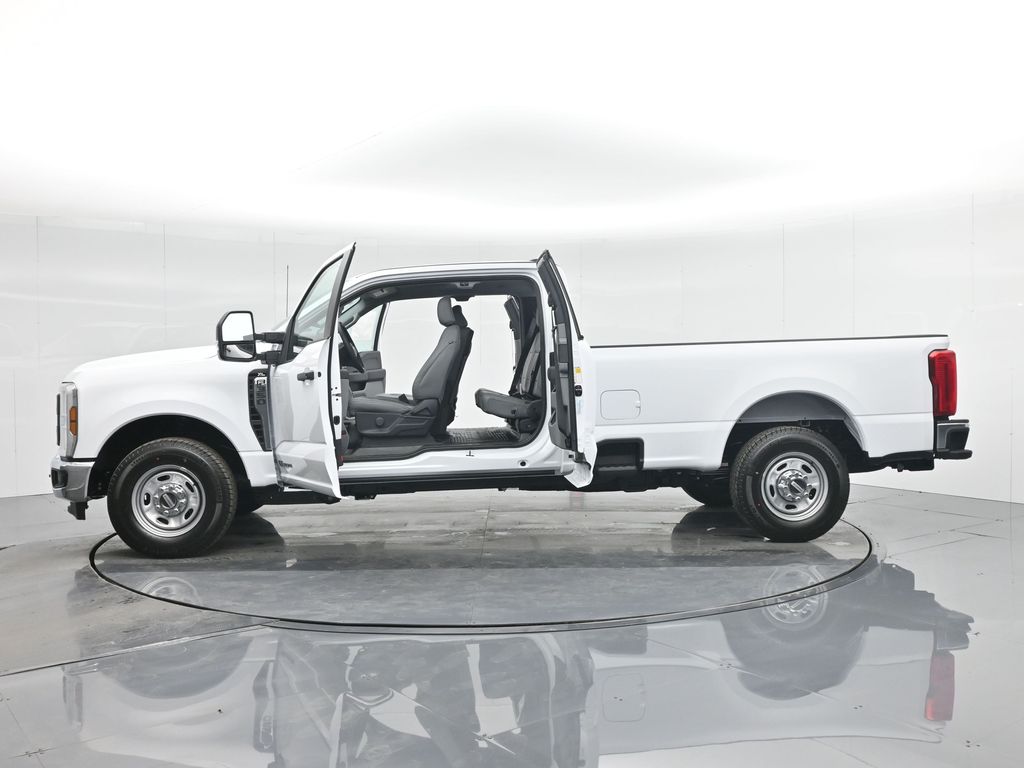 2024 Ford F-350 Super Duty XL