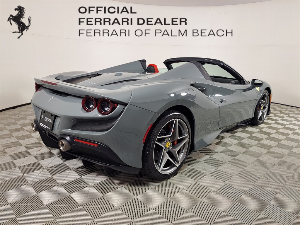2023 Ferrari F8 Spider Base photo 3