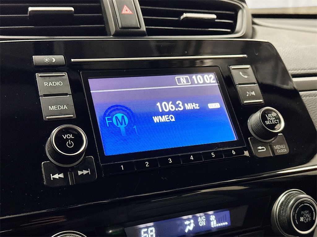 2017 Honda CR-V LX photo 19