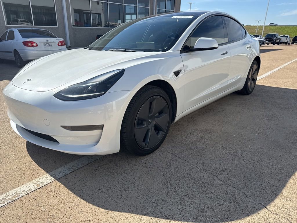 2023 Tesla Model 3 Base's photo
