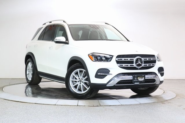 2024 Mercedes Benz GLE 4MATIC photo 2