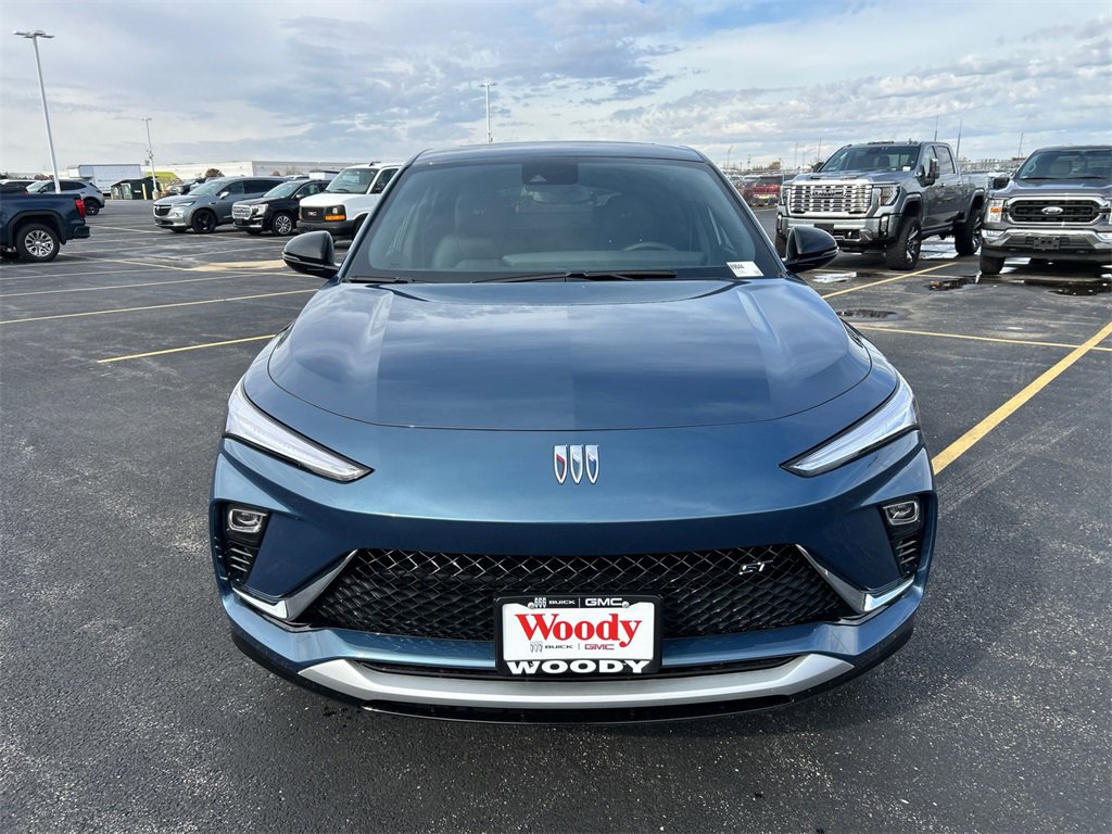 2026 Buick Envista ST photo 3