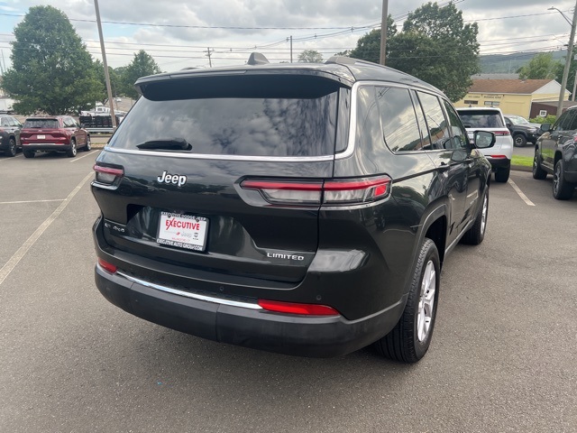 2021 Jeep Grand Cherokee Limited photo 2