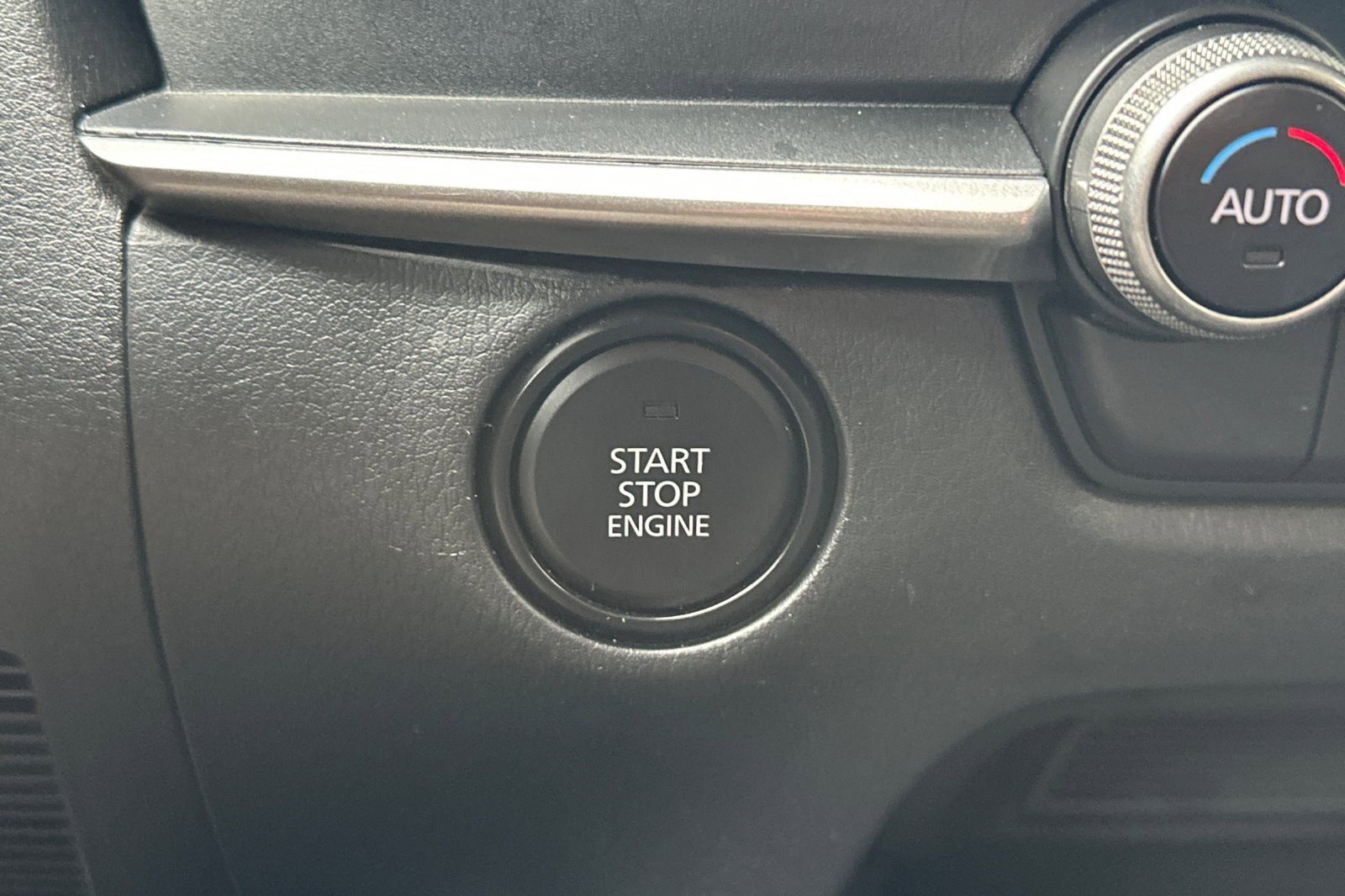 2023 Mazda CX-30 2.5 Select photo 22