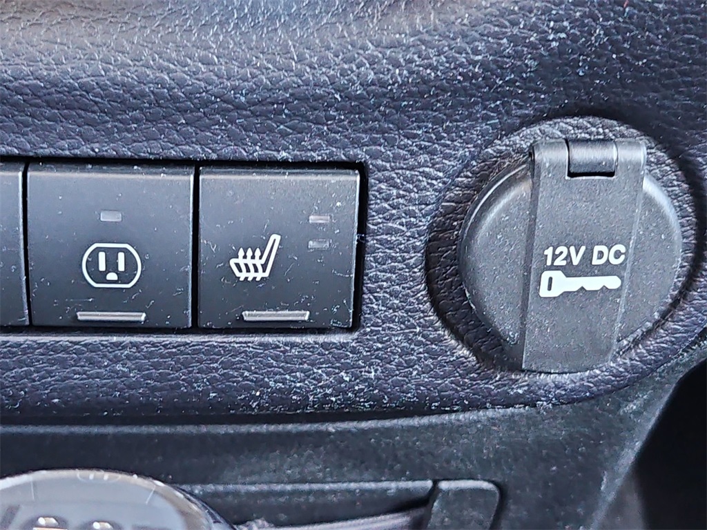 2016 Jeep Wrangler Unlimited Sahara photo 42