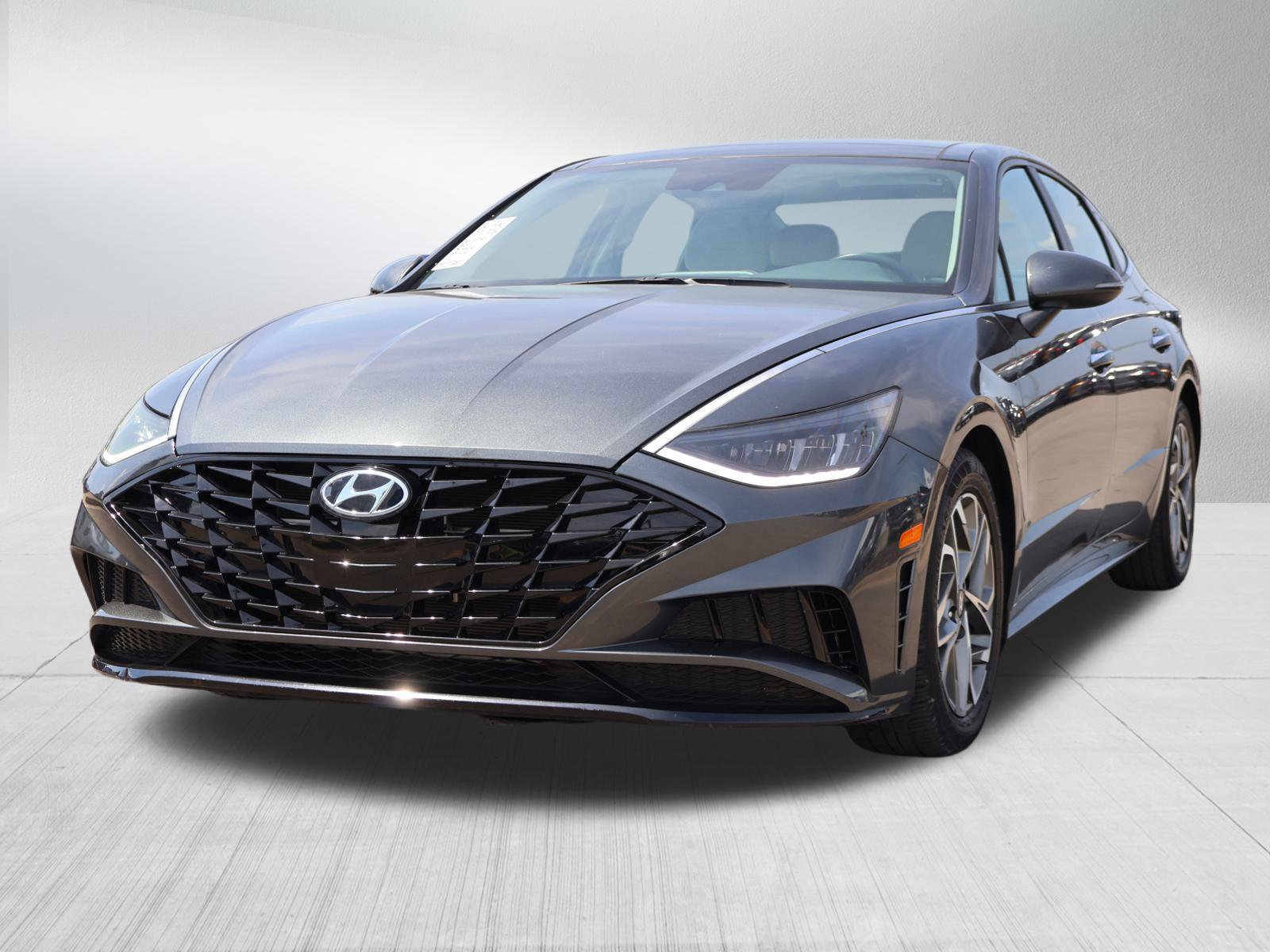 2022 Hyundai Sonata SEL photo 3