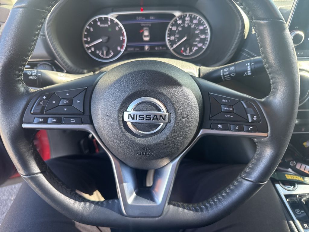 2023 Nissan Sentra SV photo 3