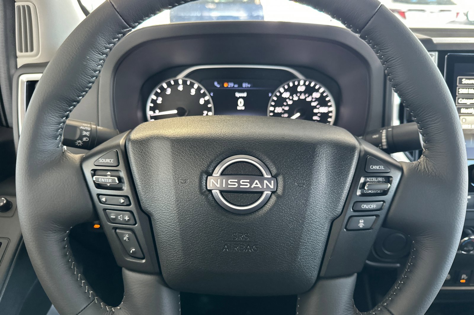 2025 Nissan Frontier SV photo 18