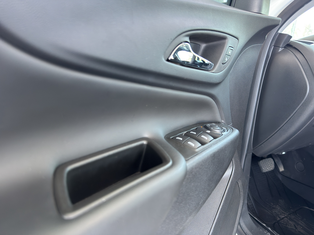 2023 Chevrolet Equinox LT photo 15