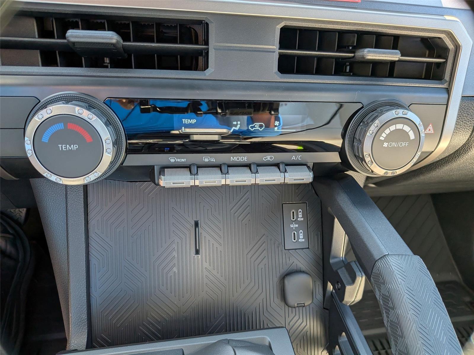 2025 Toyota 4Runner SR5 photo 20