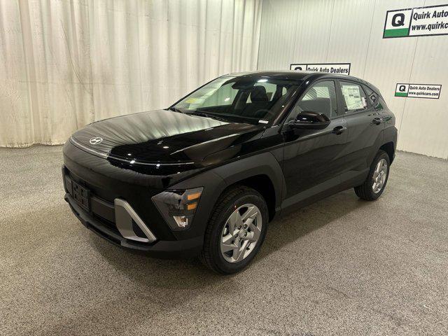 2026 Hyundai Kona SE photo 3