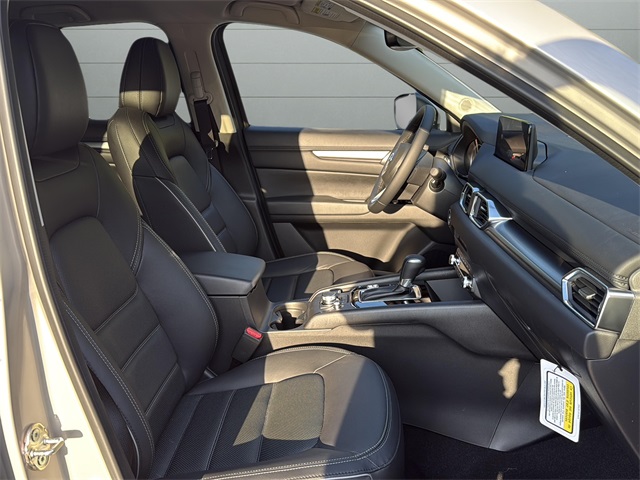 2025 Mazda CX-5 2.5 S Preferred photo 20