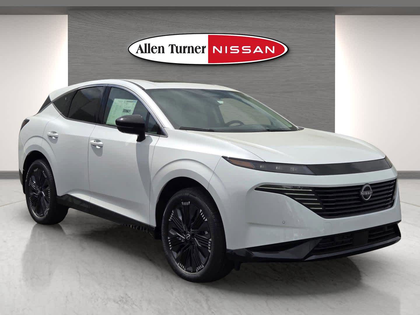 2025 Nissan Murano Platinum's photo