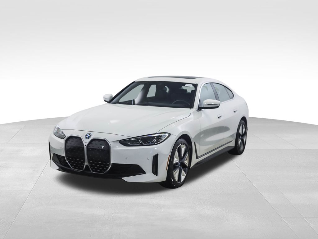 2024 BMW i4 40's photo